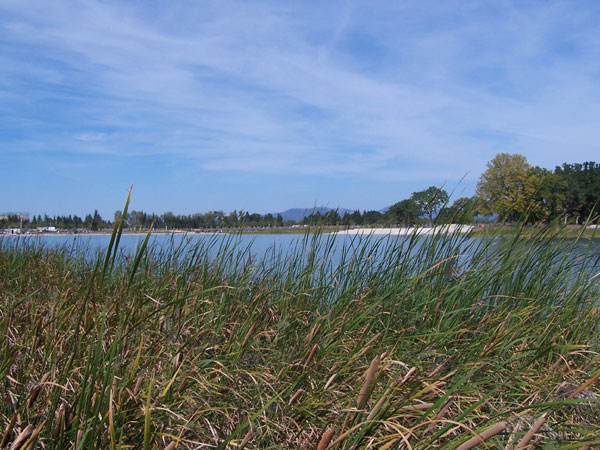 Vue générale du Lac de Beaulieu